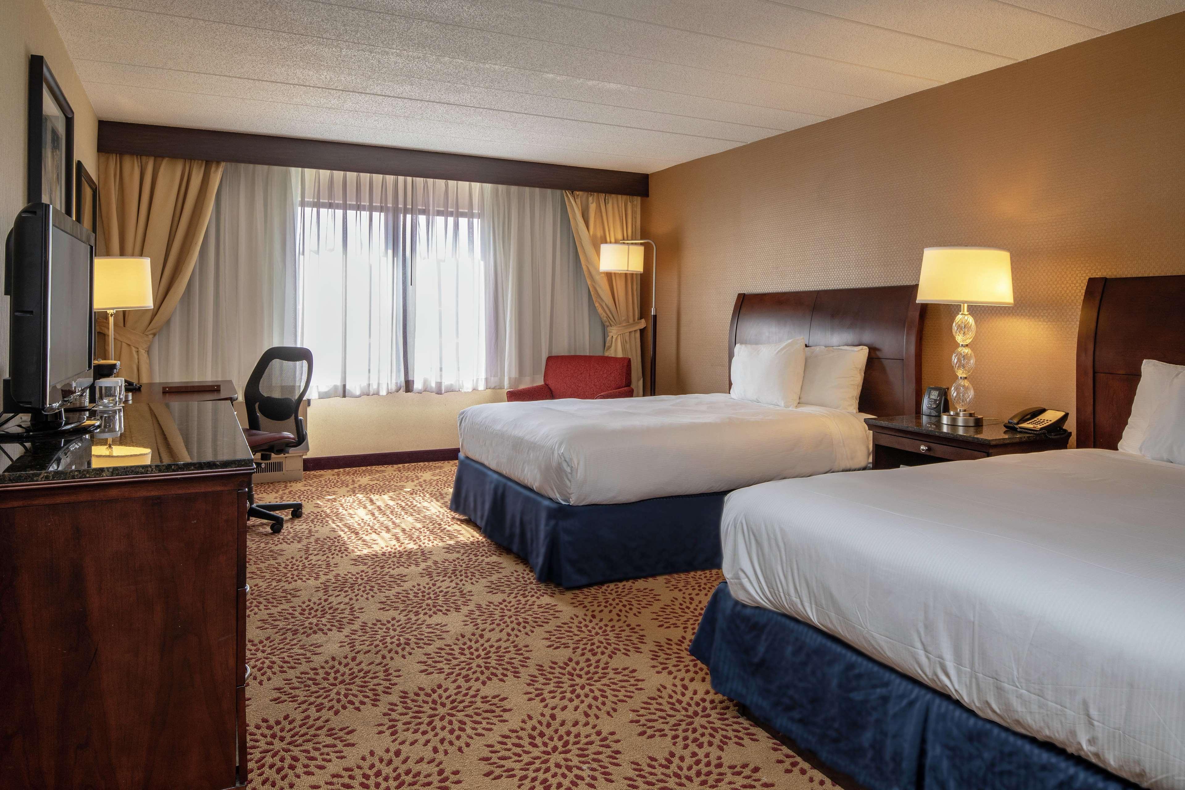Doubletree By Hilton Pittsburgh Monroeville Convention Center Buitenkant foto